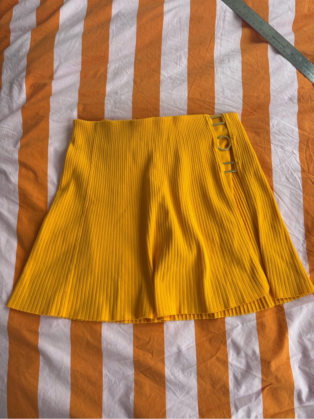 Orange knit skirt from Sandro - 36